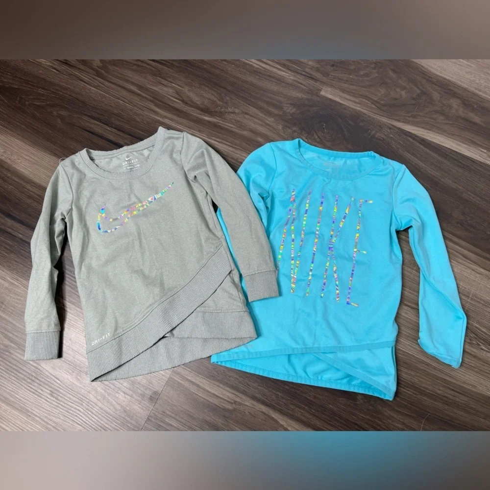 2T Nike Tops - Picture 1 of 4